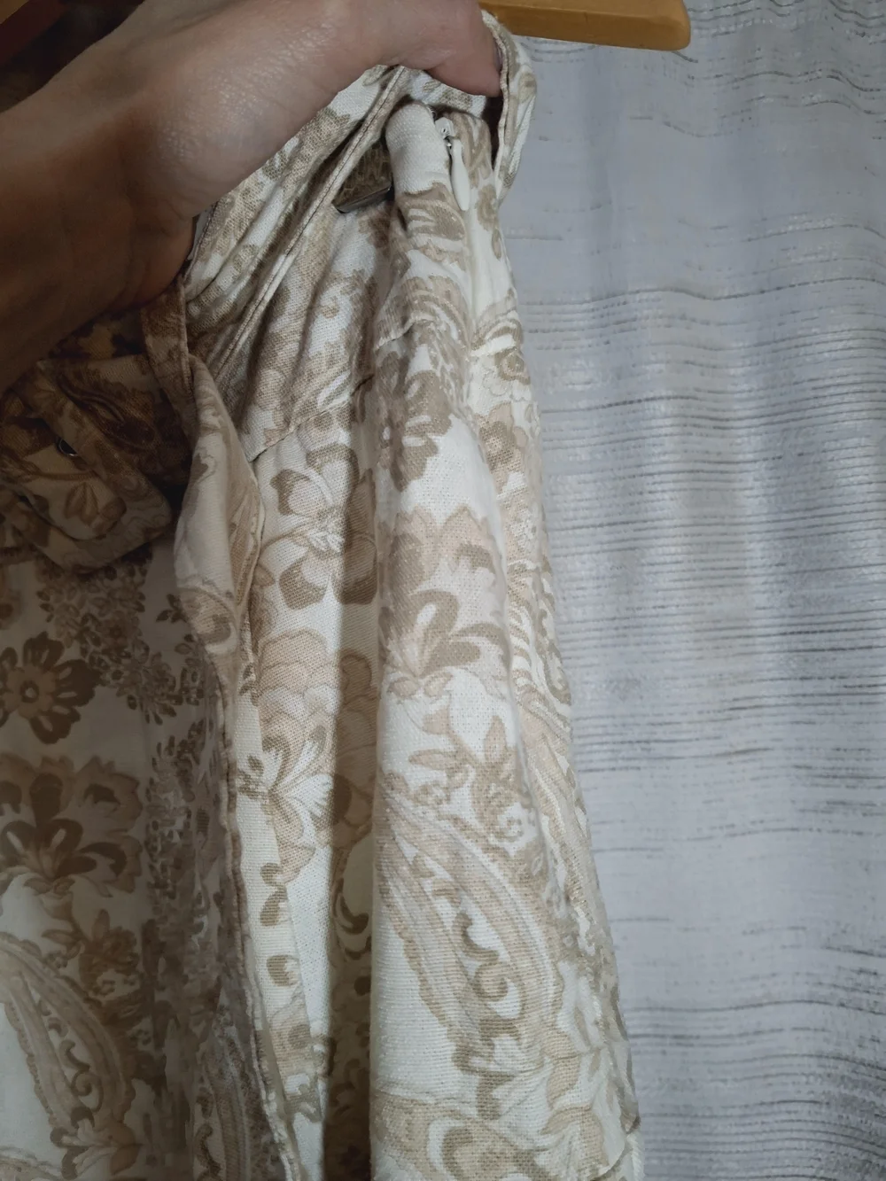 Bagatelle Neutral Paisley Belted A-Line Midi Skirt Small